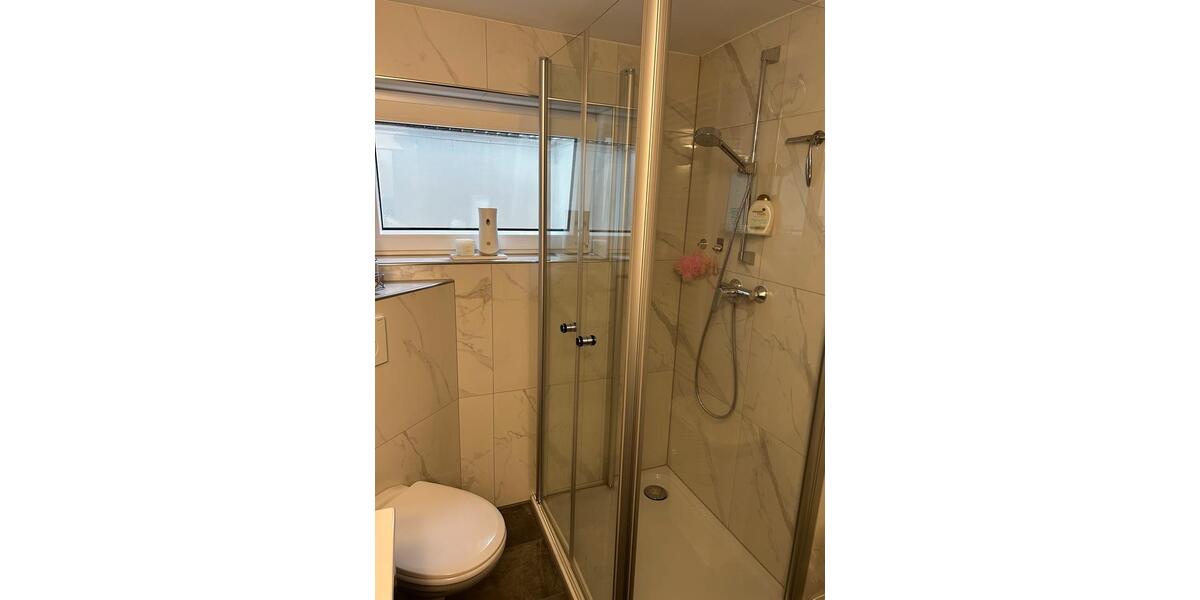 Wohnen auf Zeit Lohfelden - 1 Zimmer, 20 m&sup2;, 20&euro; | Angebot:25894131