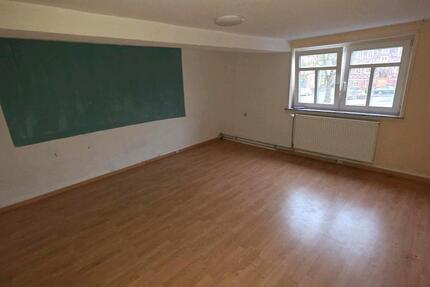Ab sofort Haus zur Miete zentral Neukirchen Kernstadt 7ZKB + WC 7 zimmer