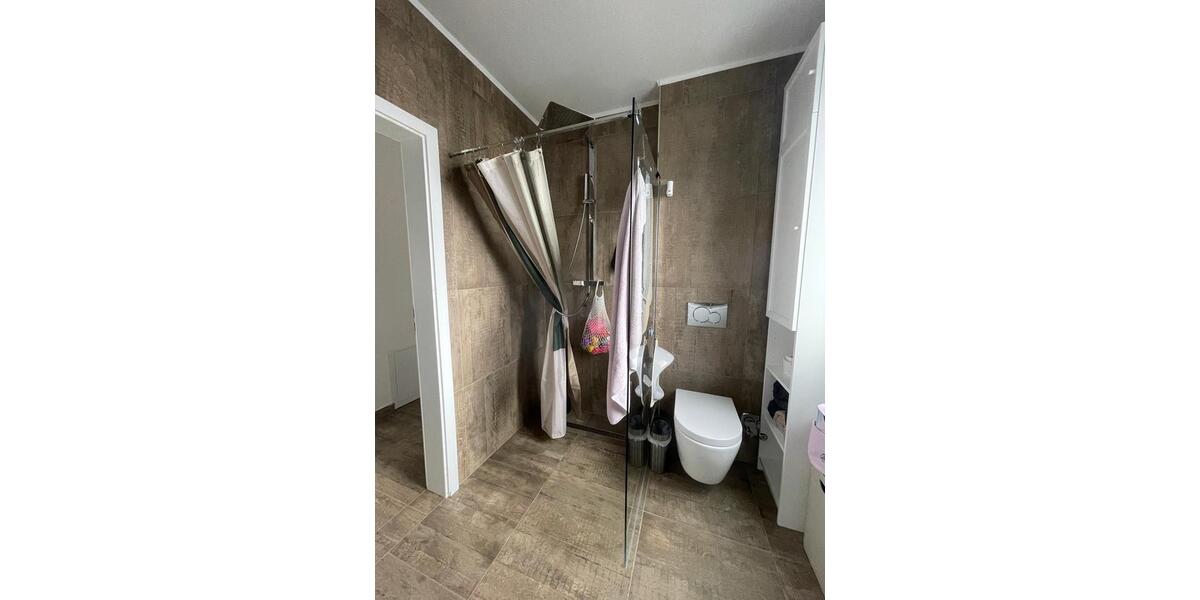 Einfamilienhaus Butzbach - 4 Zimmer, 92 m&sup2;, 1.300&euro; | Angebot:26455974