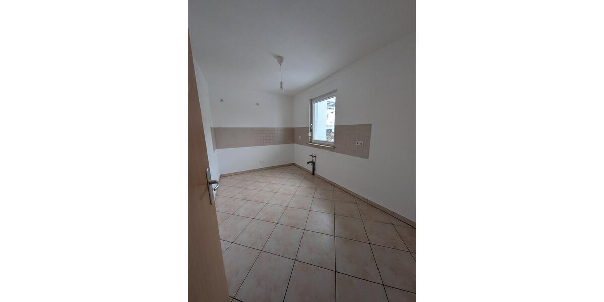 Reihenhaus Delitzsch - 4 Zimmer, 101 m&sup2;, 1.299&euro; | Angebot:25417943