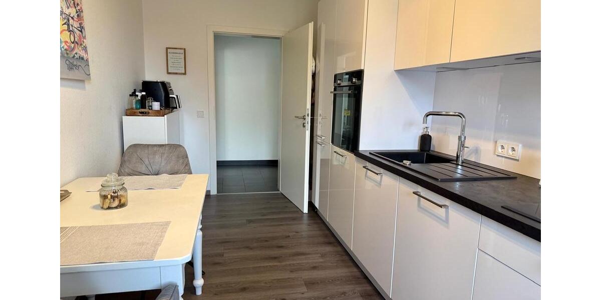 Dachgeschoßwohnung Ingelheim am Rhein - 4 Zimmer, 1.750&euro; | Angebot:23490472