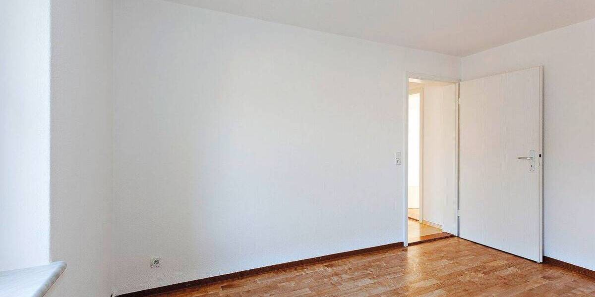 Etagenwohnung Bautzen Südvorstadt - 2 Zimmer, 47 m&sup2;, 290&euro; | Angebot:26816837