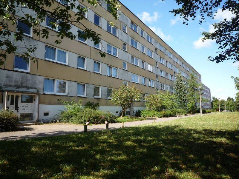schöne 3-RW mit Balkon zu sofort