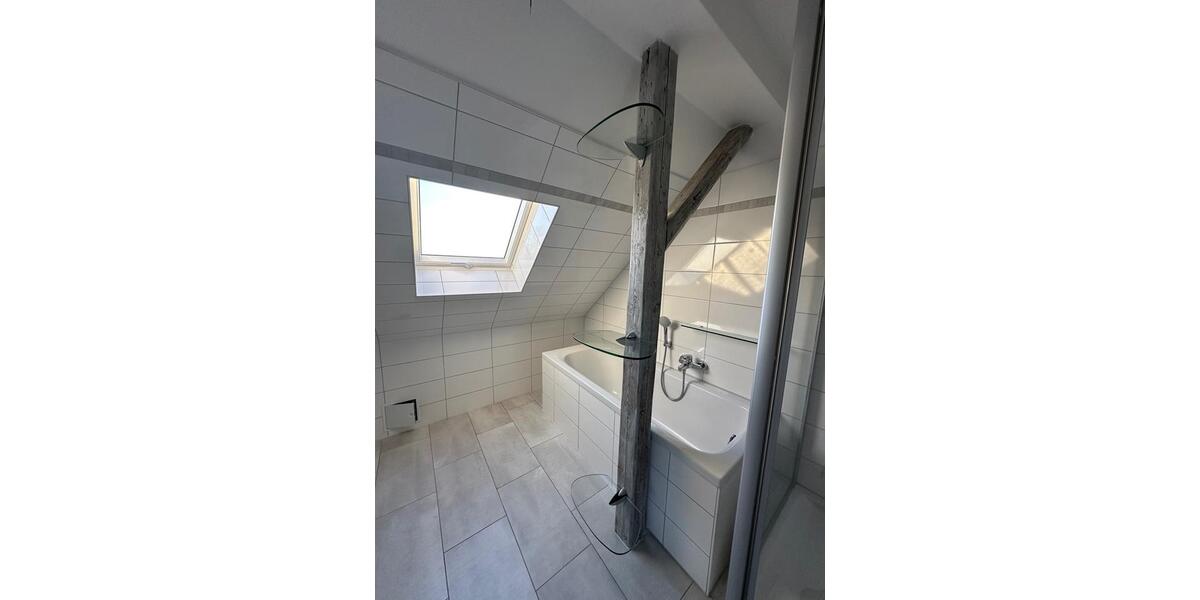 Dachgeschoßwohnung Radebeul - 2 Zimmer, 52 m&sup2;, 665&euro; | Angebot:26295522