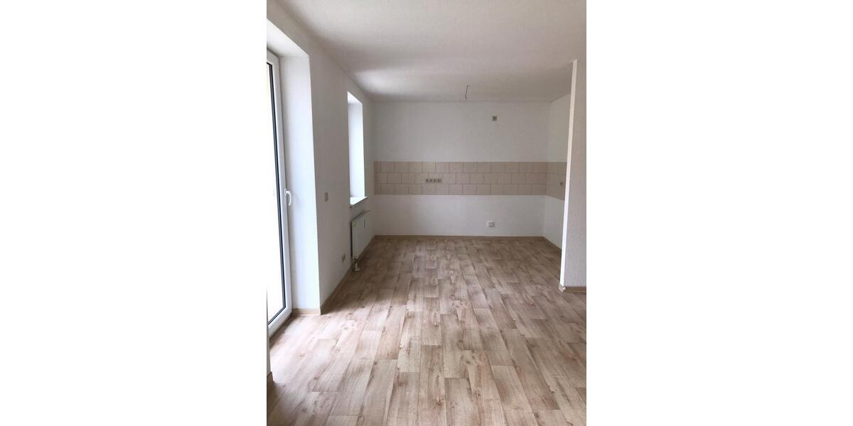 Etagenwohnung Staßfurt - 3 Zimmer, 62 m&sup2;, 382&euro; | Angebot:25321034