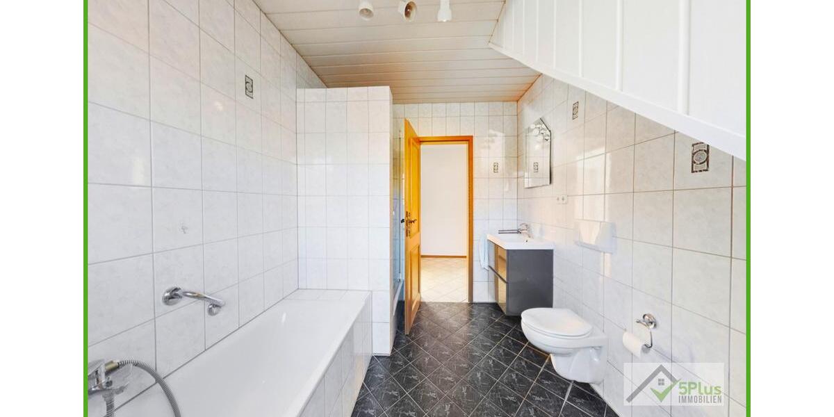 + 5PLUS + VIEL RAUM ZUM LEBEN - 4-ZIMMER MIT GARAGE UND WINTERGARTEN IN INDENALTDORF + 4 zimmer