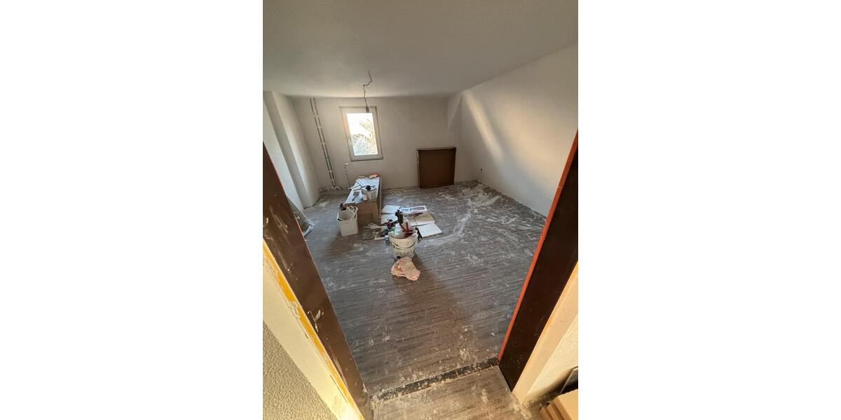 Dachgeschoßwohnung Peterswald-Löffelscheid Löffelscheid - 4 Zimmer, 105 m&sup2;, 820&euro; | Angebot:25328967