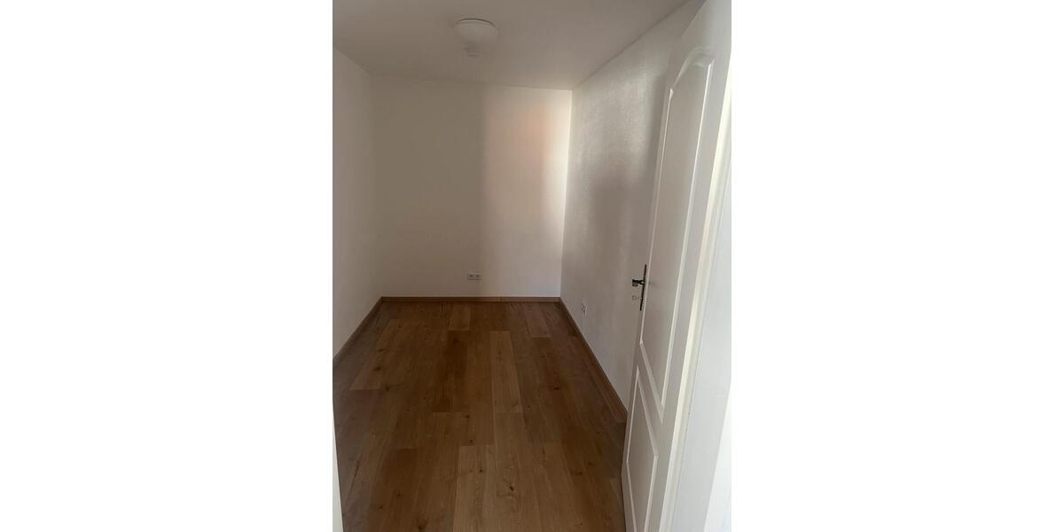 Etagenwohnung Schwindegg - 3 Zimmer, 82 m&sup2;, 850&euro; | Angebot:26456231