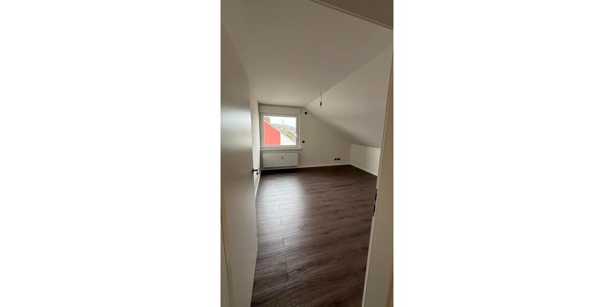 Dachgeschoßwohnung Georgsmarienhütte - 2 Zimmer, 70 m&sup2;, 800&euro; | Angebot:26033946