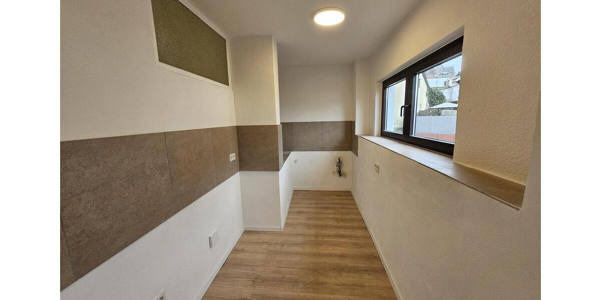 Erdgeschoßwohnung Schiffweiler - 2 Zimmer, 48 m&sup2;, 530&euro; | Angebot:26631560