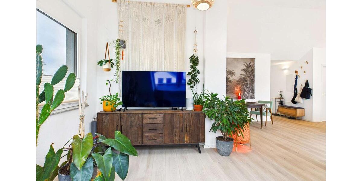 Dachgeschoßwohnung Kornwestheim - 4 Zimmer, 94 m&sup2;, 1.880&euro; | Angebot:24663488