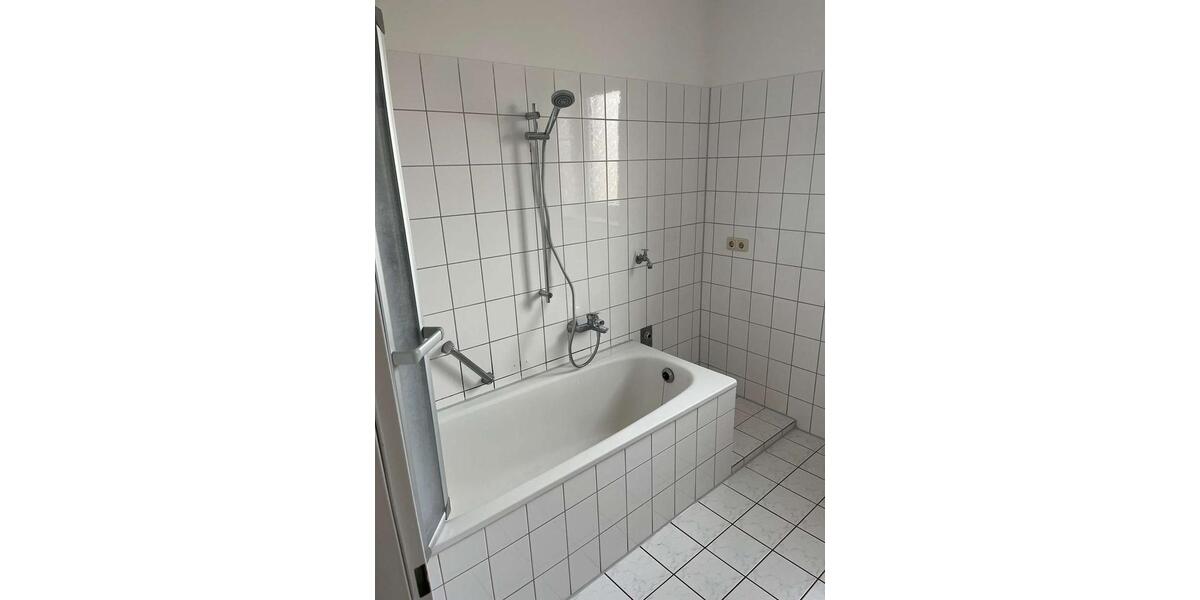 Erdgeschoßwohnung Stemwede - 3 Zimmer, 78 m&sup2;, 665&euro; | Angebot:26511171