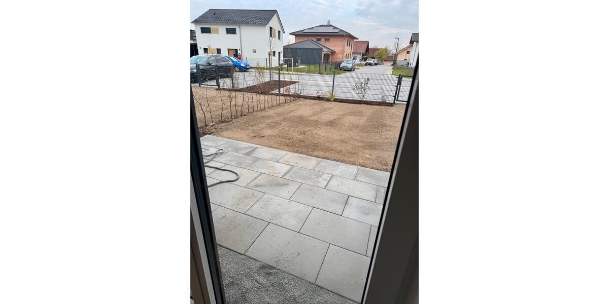 Erdgeschoßwohnung Kirchroth - 3 Zimmer, 71 m&sup2;, 1.230&euro; | Angebot:26238961