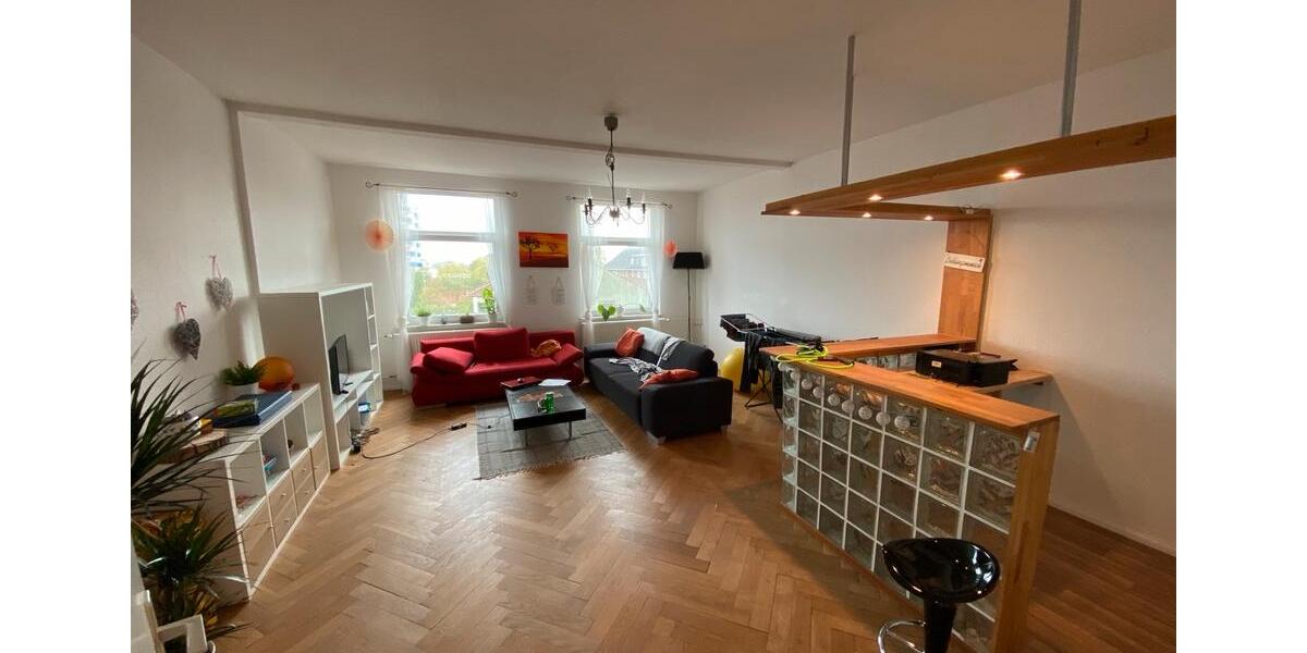 Etagenwohnung Wilhelmshaven - 5 Zimmer, 166 m&sup2;, 1.350&euro; | Angebot:26364214