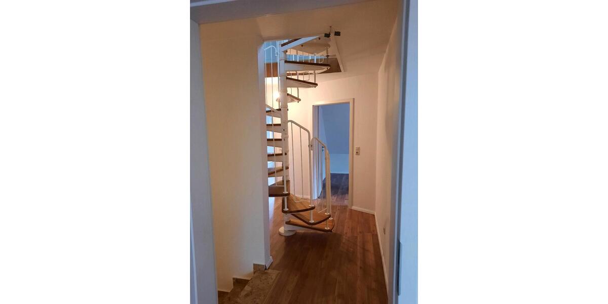 Maisonettenwohnung Oldenburg Kreyenbrück - 3 Zimmer, 94 m&sup2;, 960&euro; | Angebot:26008918