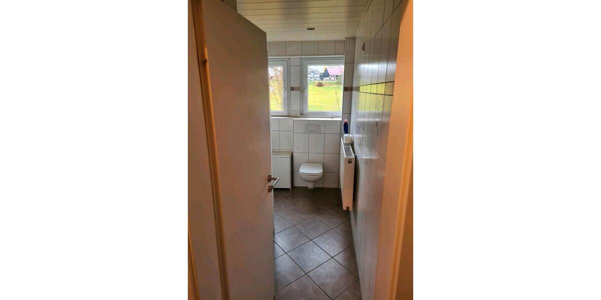 Erdgeschoßwohnung Ravenstein - 3.5 Zimmer, 74 m&sup2;, 700&euro; | Angebot:25986899