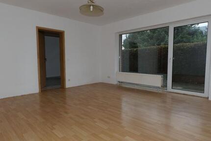 Sehr schöne helle EG Wohnung in ruhiger Lage von Lügde-Elbrinxen 3 zimmer