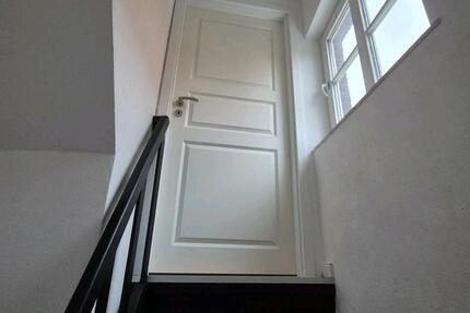 4 Zimmer, EBK, Balkon, 75m2 4 zimmer