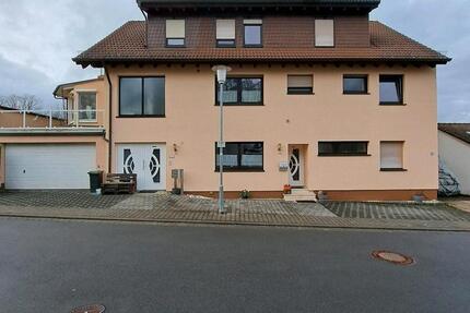 Wohnung Michelstadt - 4 Zimmer, 125 m&sup2;, 1.250&euro; | Angebot:23552126