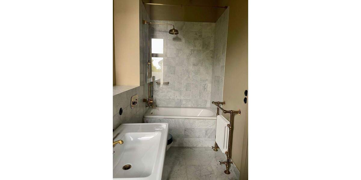 Etagenwohnung Hamburg Rotherbaum - 5 Zimmer, 205 m&sup2;, 5.900&euro; | Angebot:26026969