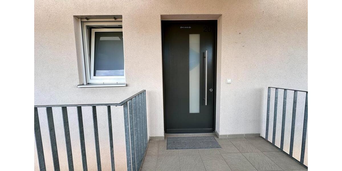 Etagenwohnung Kirchheim unter Teck - 3 Zimmer, 80 m&sup2;, 1.450&euro; | Angebot:26705346