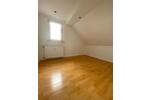 Dachgeschoßwohnung Solingen Mitte - 3 Zimmer, 40 m&sup2;, 470&euro; | Angebot:26539756