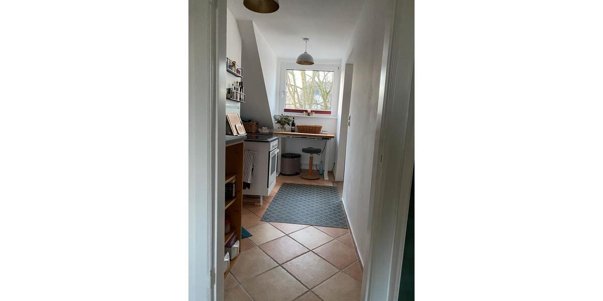 Dachgeschoßwohnung Bremen Östliche Vorstadt - 1 Zimmer, 16 m&sup2;, 580&euro; | Angebot:25238819