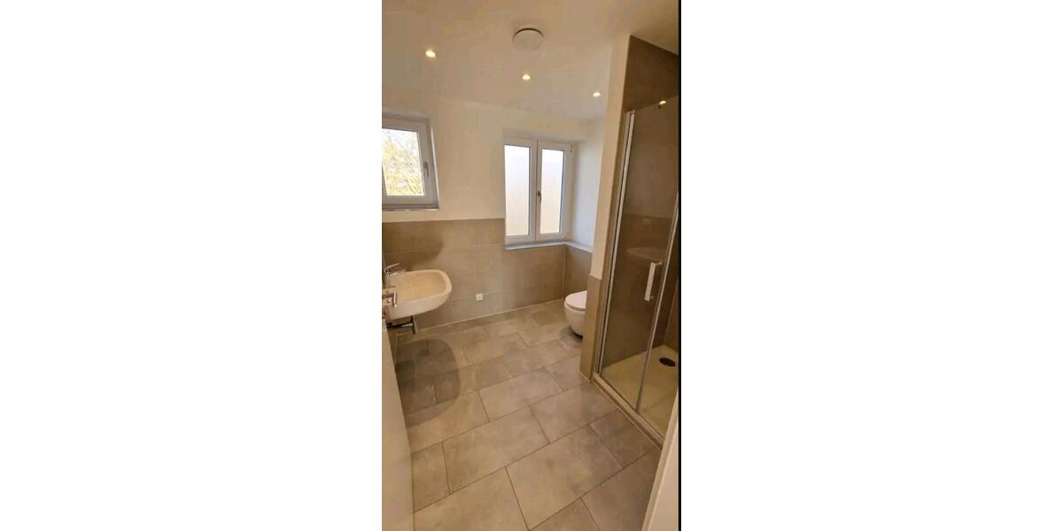 Etagenwohnung Illingen - 4 Zimmer, 85 m&sup2;, 1.500&euro; | Angebot:26550342