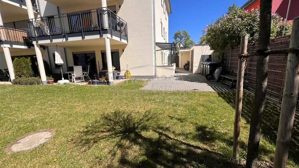 Erdgeschoßwohnung Neu-Ulm Ludwigsfeld - 3 Zimmer, 91 m&sup2;, 1.250&euro; | Angebot:26384438
