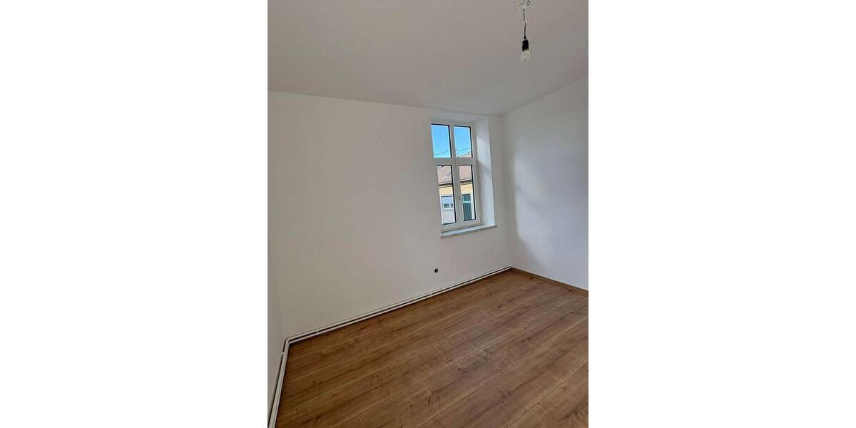 Etagenwohnung Stuttgart Bopser - 4 Zimmer, 105 m&sup2;, 1.500&euro; | Angebot:25923475