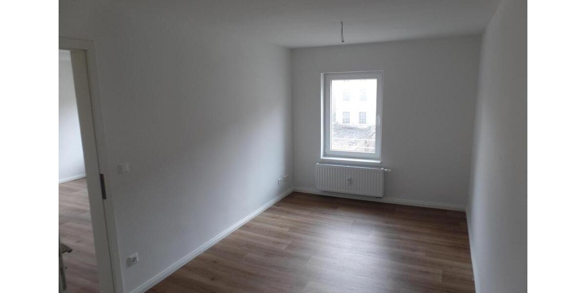 Etagenwohnung Görlitz - 4 Zimmer, 84 m&sup2;, 550&euro; | Angebot:26035925