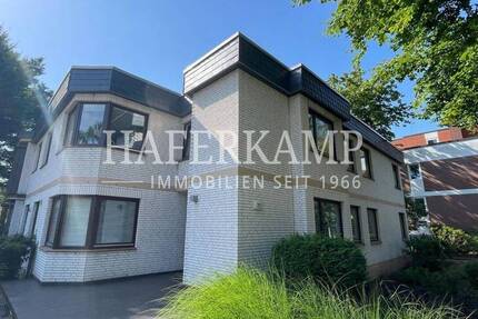 Lichtdurchfluteter 4-Zimmer-Traum mit Terrasse, Kamin & Tiefgarage in Hamburg-Sülldorf