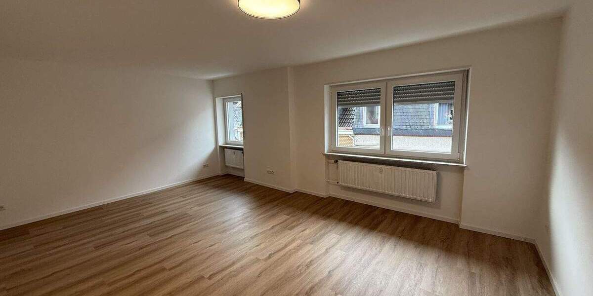 KL-Citynähe Kolpingplatz - Komplett sanierte 2 Zimmerwohnung mit Balkon und schönem Garten 2 zimmer