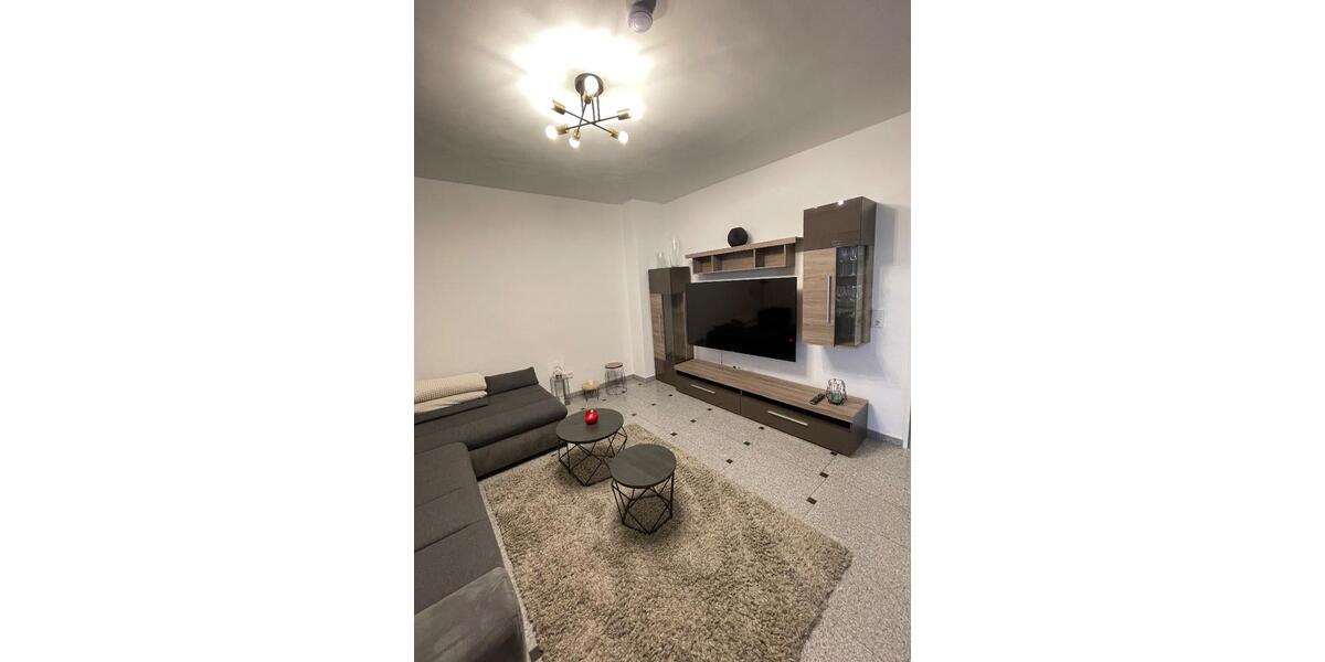 Etagenwohnung Hochheim am Main - 2.5 Zimmer, 74 m&sup2;, 1.510&euro; | Angebot:26587191
