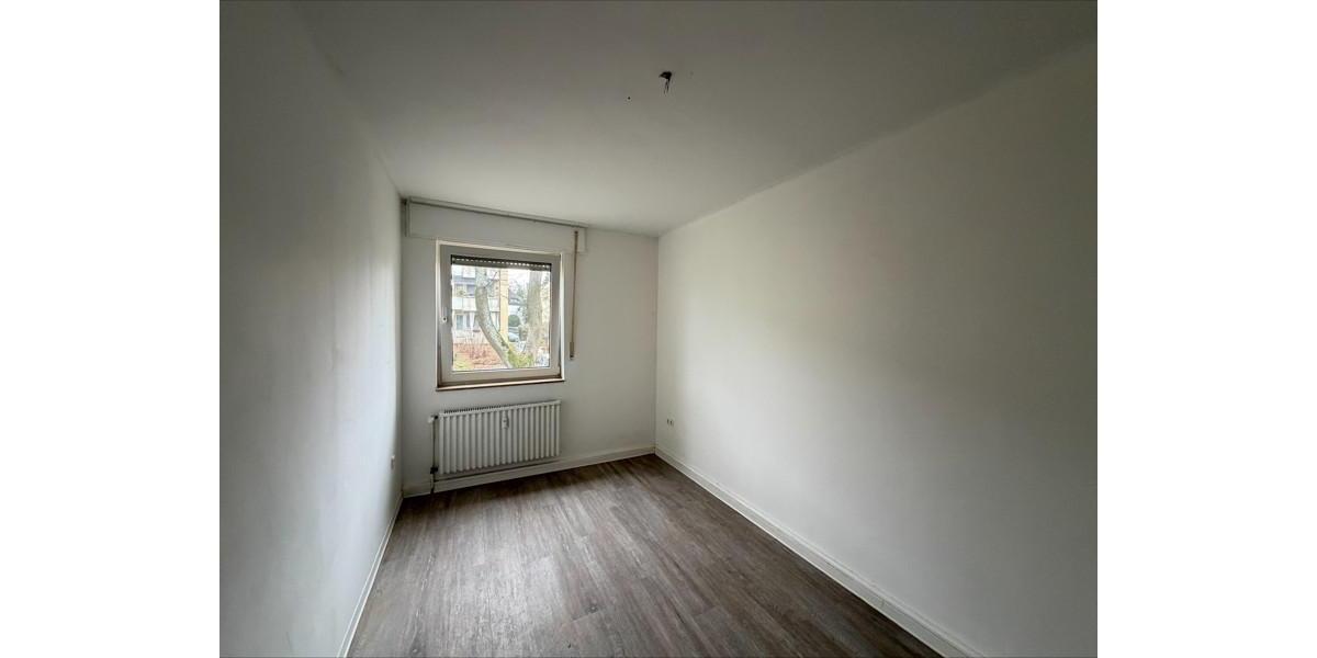 Erdgeschoßwohnung Leverkusen Schlebusch - 3 Zimmer, 64 m&sup2;, 579&euro; | Angebot:25163553