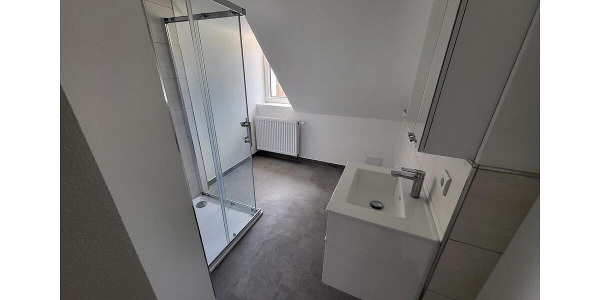 Helle-moderne 1 Zimmer Wohnung in Bernburg sofort verfügbar 1 zimmer