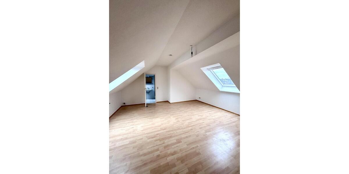 Maisonettenwohnung Usingen - 3 Zimmer, 82 m&sup2;, 1.150&euro; | Angebot:25709063