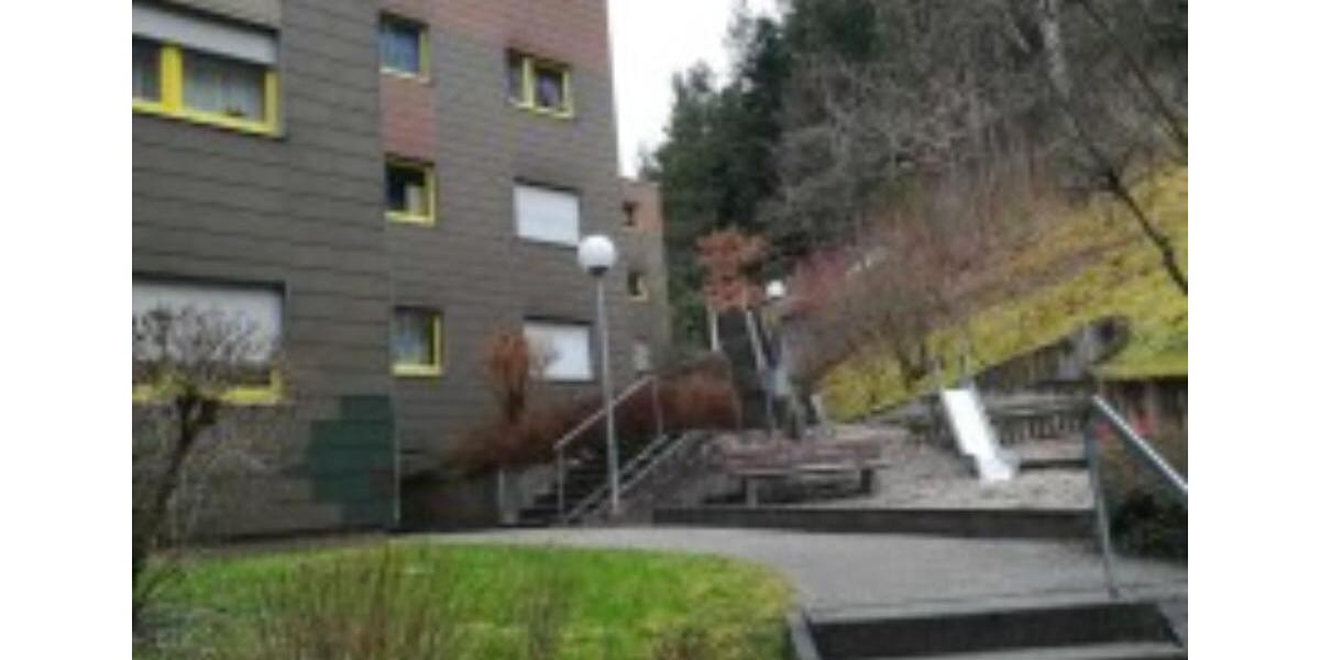 180.02 Schöne 4 ZKB Wohnung im Hohe Klinge 10, 75365 Calw 4 zimmer