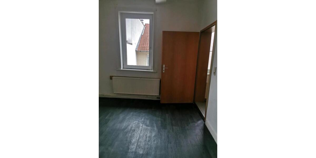 Etagenwohnung Northeim - 4 Zimmer, 100 m&sup2;, 800&euro; | Angebot:26234869