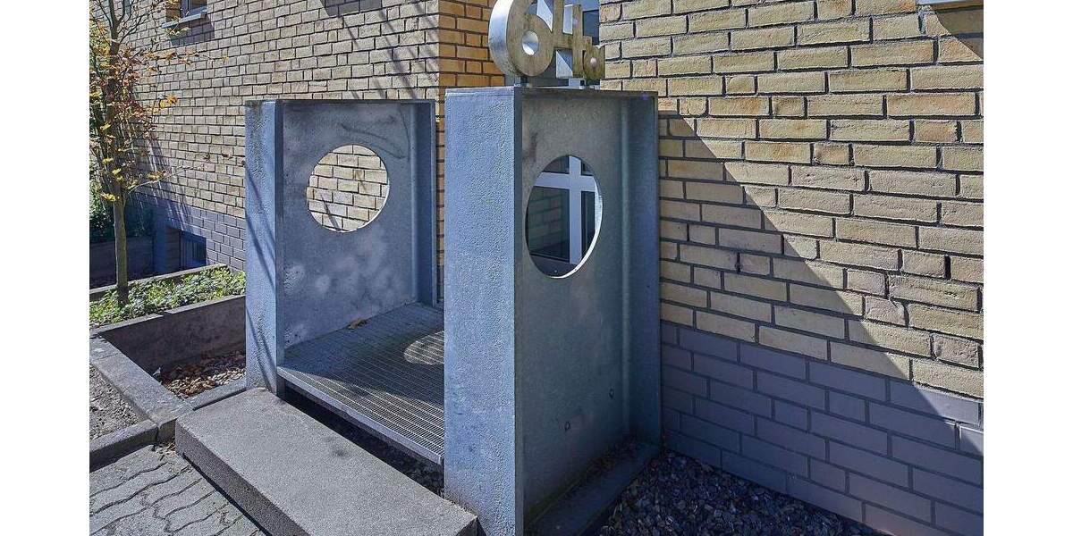 Etagenwohnung Neumünster Innenstadt - 3 Zimmer, 69 m&sup2;, 835&euro; | Angebot:25707570