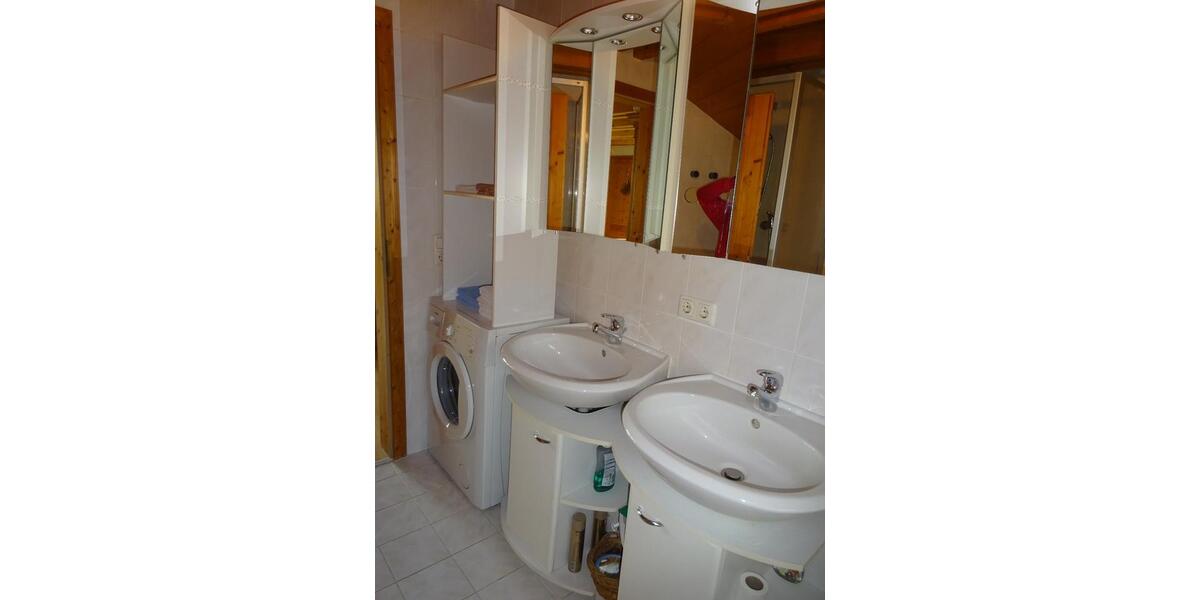 Freundliche helle 4-Zi.- Wohnung 2 km südlich von WasserburgInn 4 zimmer