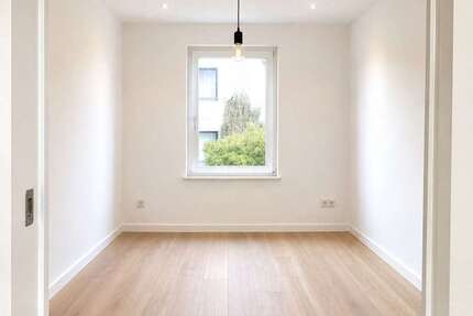Wohnung Düsseldorf Unterbilk - 2 Zimmer, 58 m&sup2;, 1.100&euro; | Angebot:27195616
