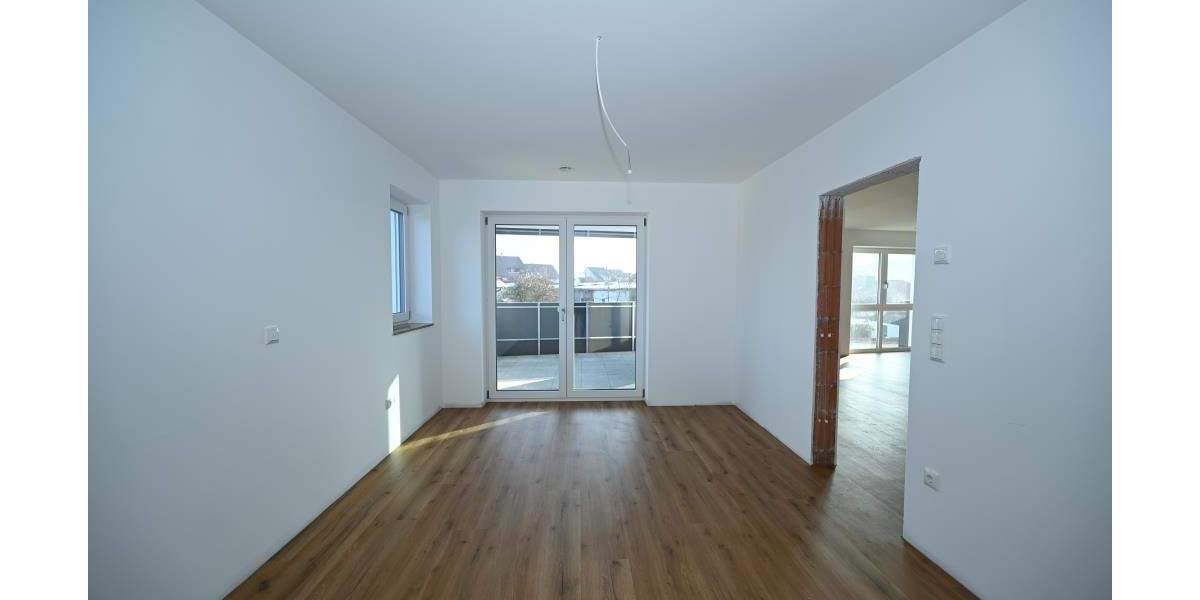 Etagenwohnung Seubersdorf - 4 Zimmer, 111 m&sup2;, 1.175&euro; | Angebot:25683134