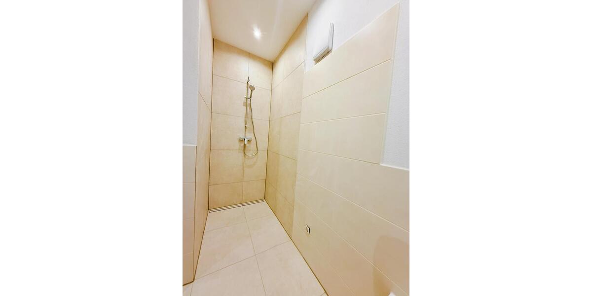 Erdgeschoßwohnung Windsbach - 2 Zimmer, 119 m&sup2;, 1.250&euro; | Angebot:25476087