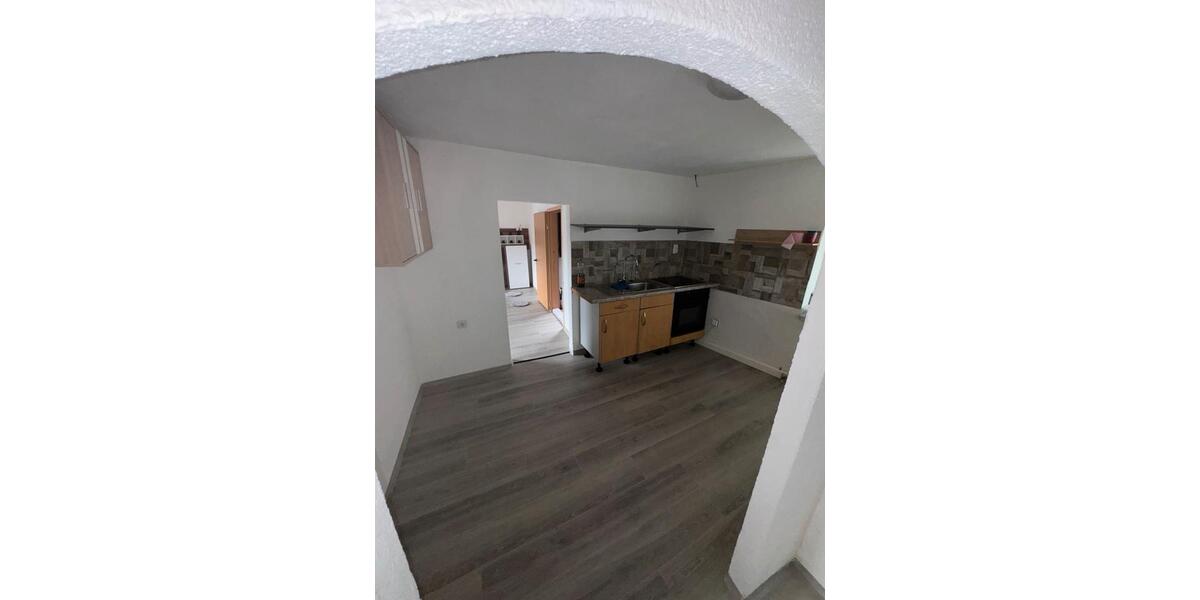 Dachgeschoßwohnung Sankt Wendel - 3 Zimmer, 75 m&sup2;, 500&euro; | Angebot:24700851