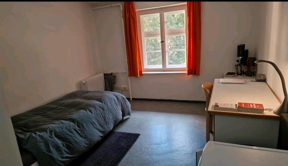 Wohnen auf Zeit Nürnberg - 1 Zimmer, 15 m&sup2;, 330&euro; | Angebot:24528525