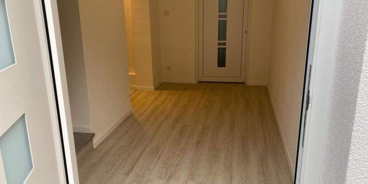 Gewerbeobjekt Siegen-Eiserfeld Eiserfeld - 1.800&euro; | Angebot:25684545