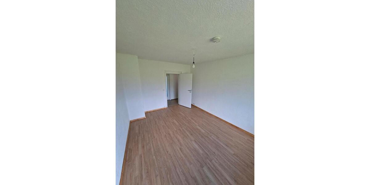Etagenwohnung Marienberg - 3 Zimmer, 60 m&sup2;, 377&euro; | Angebot:26612321