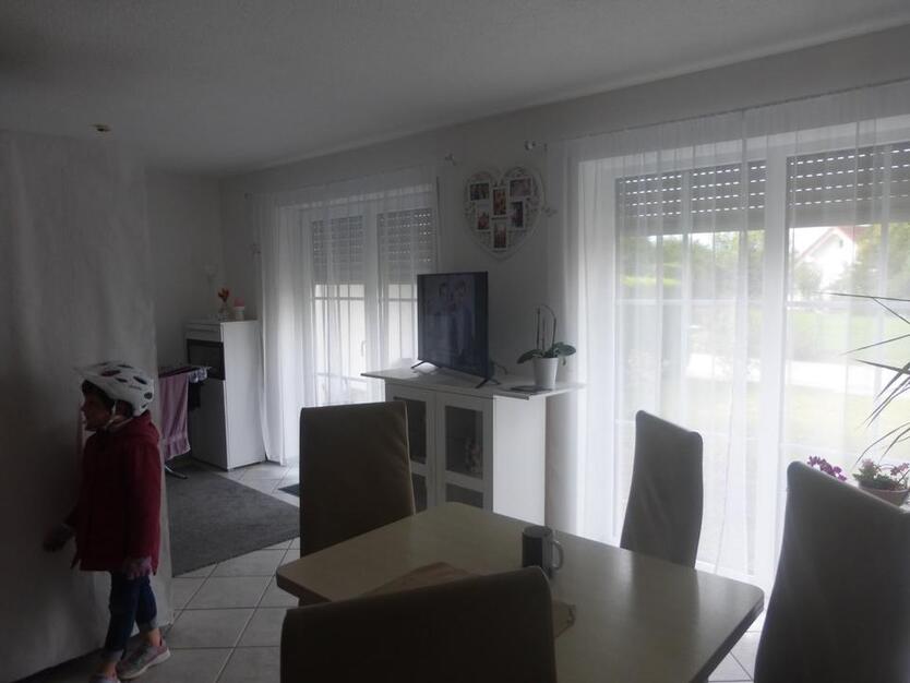Lichtdurchflutete, geräumige 1 Zimmerwohnung zu vermieten