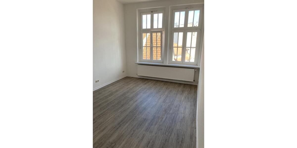 Etagenwohnung Salzwedel - 4 Zimmer, 105 m&sup2;, 578&euro; | Angebot:26421676